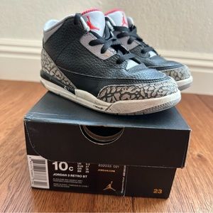JORDAN 3 RETRO #832033-021 Black Fire Red Cement Gray SIZE 10C (TD)